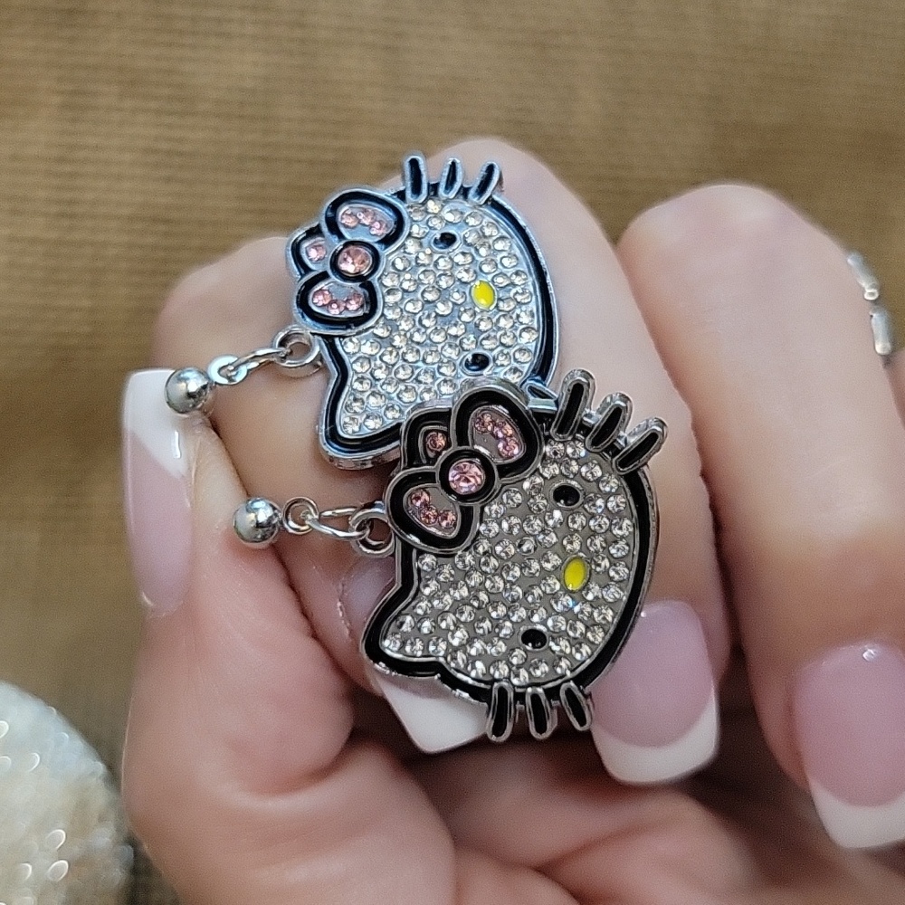 HELLO KITTY SPARKLE EARRINGS